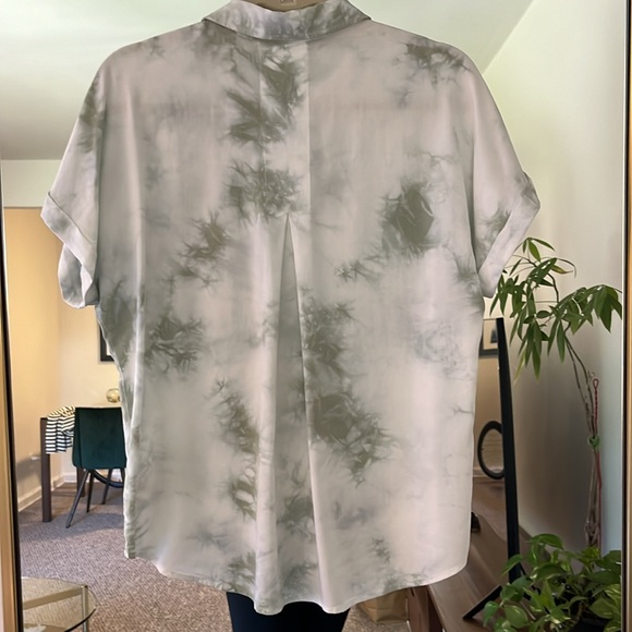 🎉HOST PICK 🎉Cloth & Stone for Anthropologie Tie-Dye Breezy Blouse - Picture 6 of 10